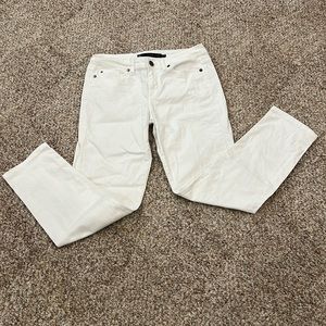 GUC! Calvin Klein Jeans. White. SZ 27/4
